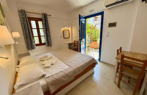 Jimmy's Place - Photo 34