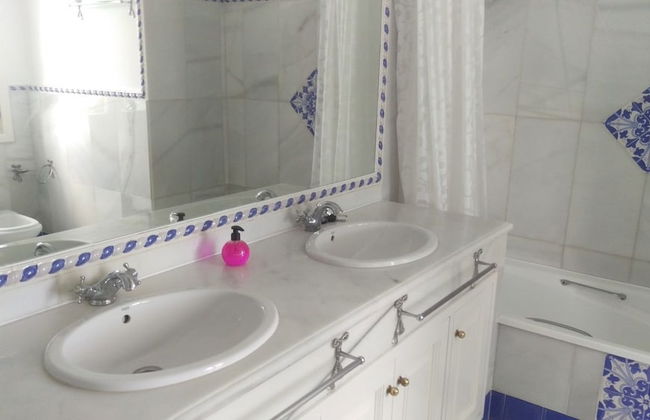 Spacious Family Benahavis Retreat - Foto 26