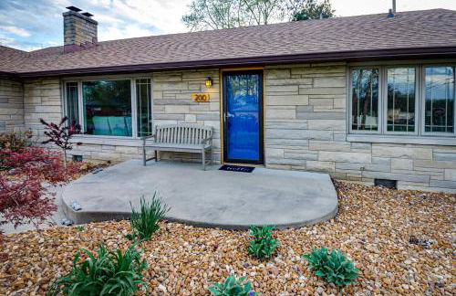 Cheerful & cozy farmhouse 2 bedroom home - Foto 14