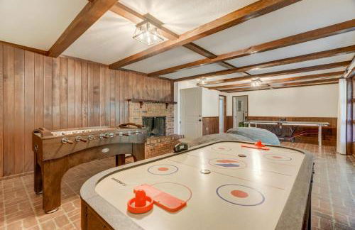 Canopy Springs Game Room & Covered Outdoor Oasis - Foto 5