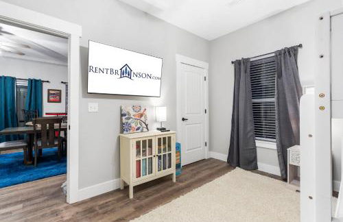 Private Hot Tub, Lake View, 45400 of Free Daily Tickets, Unique Floor Plan! - Foto $