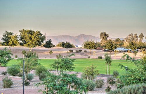 Backyard Oasis Updated San Tan Valley Escape - Foto 31