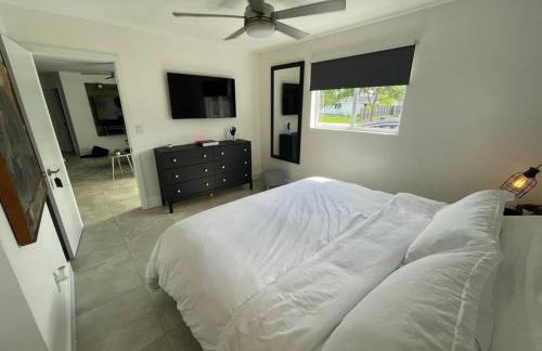 Modern pool home on the lake near Hardrock FLL airport - Foto 3