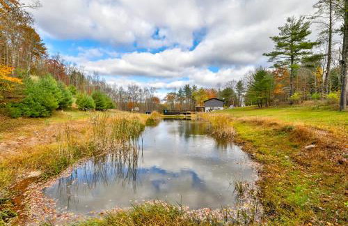 Hot Tub Pool & Pond - Catskills Family Escape - Foto 27