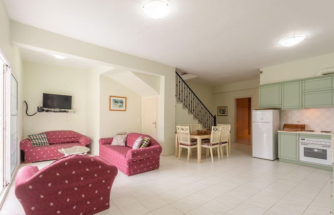 Villa Thalassa Large Private Pool Walk to Beach Sea Views A C Wifi Car Not Required - 920 - Photo 23