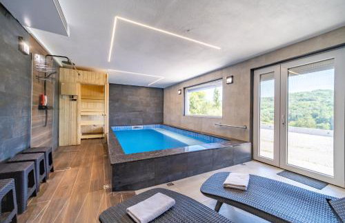 Riverside house with pool jacuzzi and sauna in Croatia - Foto 1