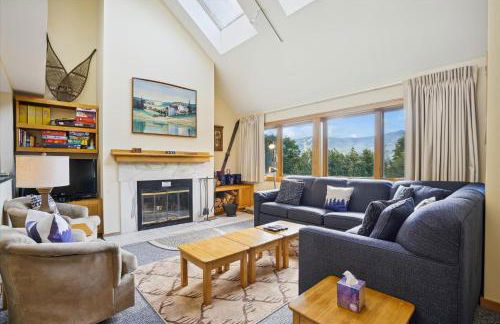 Highridge B20 Spectacular Top Floor Two Bedroom with Loft Condo with Scenic Views and Sports Center - Foto 66