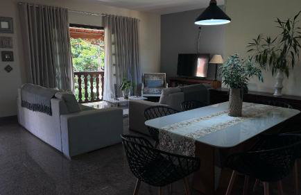 Casa com Piscina no Centro - 13 pessoas - Churrasqueira - Elegante - Foto 10