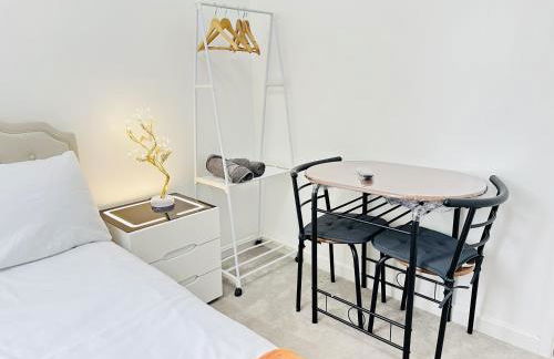 8-Sleeper 4BR 4Bed 2Bath Wi-Fi Garden Tv Beach - Foto 5