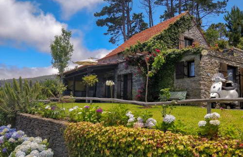 Achadinha - Mountain Cottage - Photo 1