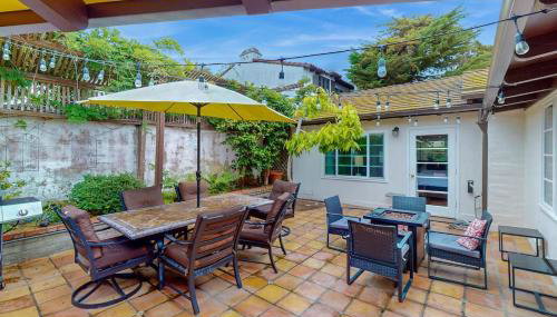 La Jolla Historic Gem, Hot Tub, Game Room, Garden Oasis with Firepit & Courtyard Dining - Foto 5