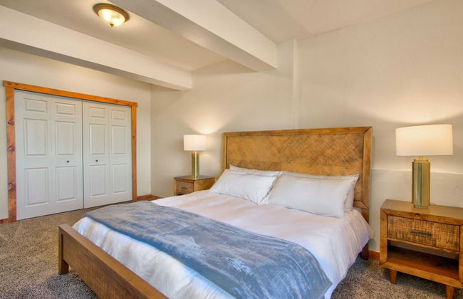 5bdcollegiate Peak Retreat Ping Pong Table - Foto 12