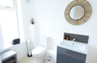 Rollestone New Forest (HOT TUB) - Photo 12