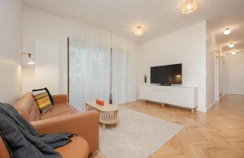 LUX Pastel Oasis Family Apartment with Parking & Gym by Renters Prestige - Foto 5