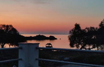 White Lotus seaside studio - Photo 6