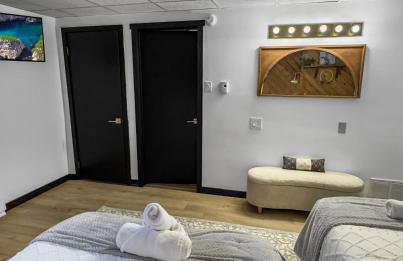 Luxe Farmhouse Chalet Sleeps 12 in Lake Harmony! Lakeview, Hot Tub, Fire pit, Games - Foto 62