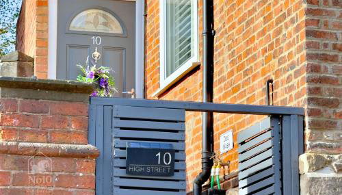 Central, dog friendly, private courtyard - Foto 3