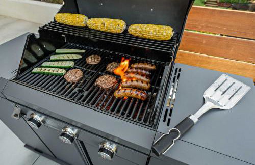 Del Mar Retreat - Laundry BBQ Firepit AC Patio - Photo 40