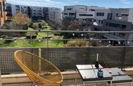 Montpellier Un écrin de lumière pour enchanter votre séjour - Photo 15