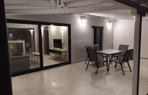 OliveGrove - Photo 9