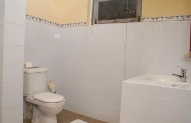 Hillsborough Cottage Nuwara Eliya - Photo 13