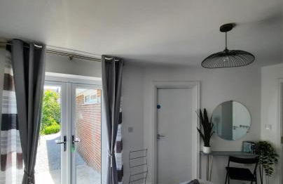 Modern Medway Bungalow - 3BR Garden & Free Parking, Kent - Foto 36