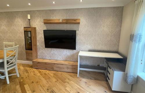 Central Woking - Photo 23