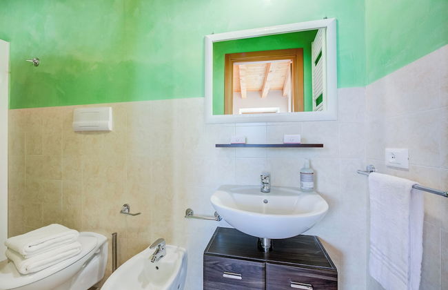 Faby House On Hilly Area And Lake View - Foto 20