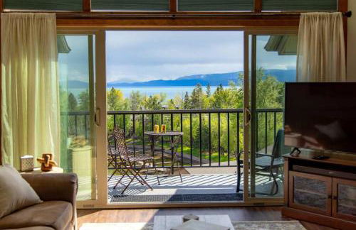 Paddle & Pine - Lake Views & Private Dock Access - Photo 6