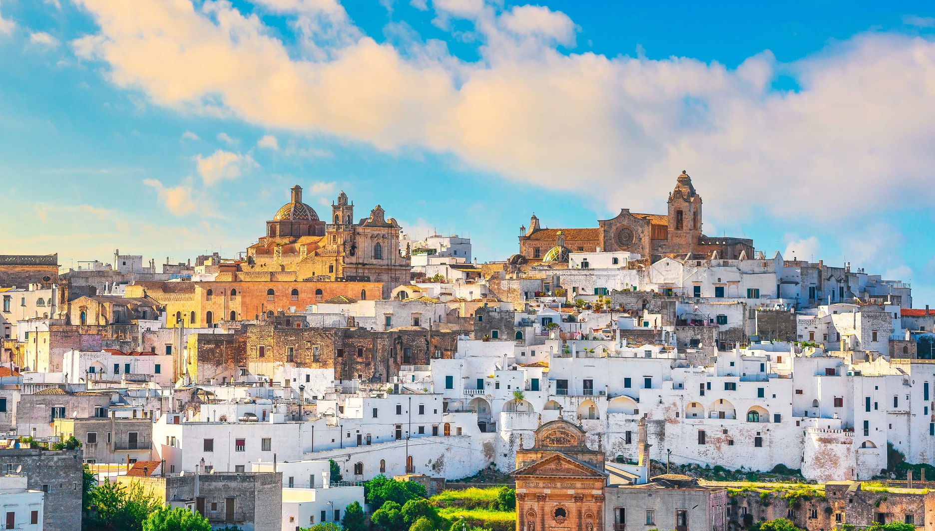 Excursión a Alberobello, Ostuni y Locorotondo