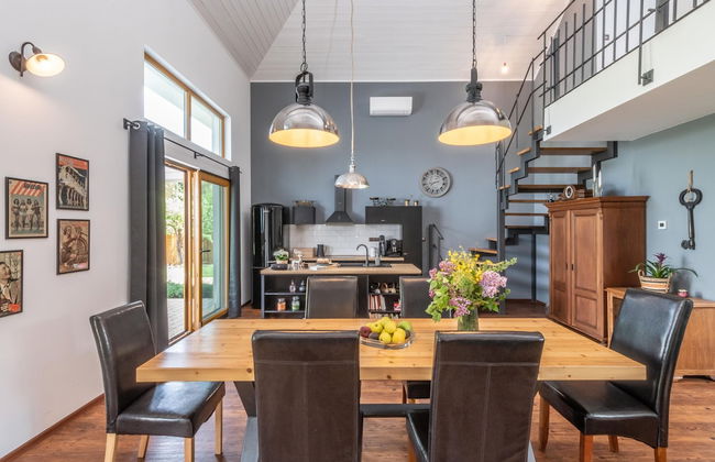 Komarov Pkk031 in Kladruby nad Labem - Foto 11