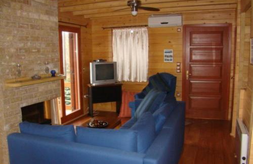 Zeus-Village οικισμός φινλανδικών chalet με πισίνες & γυμναστήριο - Foto 37