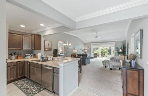 5590 Z6 VILLAGE OF FENNEY by REMAX Premier - Foto 1