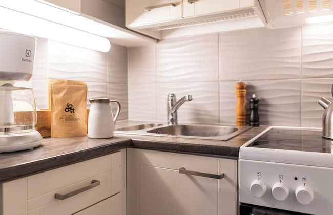 Small Studio in a Prime Location - Photo 8