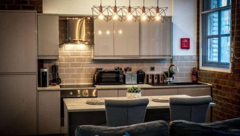 Central Warehouse Apt - Sleeps 8, Pet Friendly - Foto 4