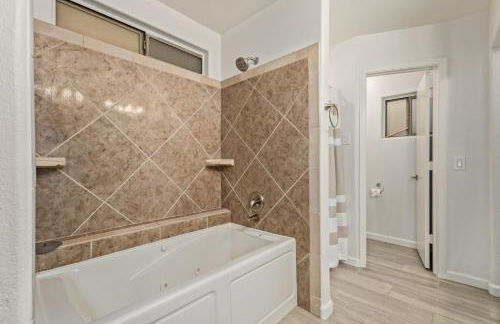 West Valley Pool Side Oasis - Foto 17