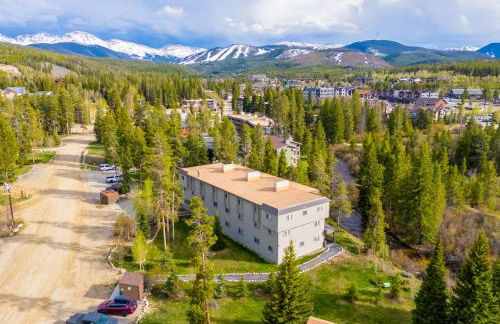 Pool and 3 Hot Tubs Winter Park Condo on Bus Line - Foto 3