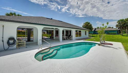 Golf, Swim, Relax Rotonda West Home with Pool - Foto 1