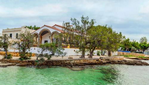 Beachfront Villa Es Clot by Sealand Villas - Foto 1