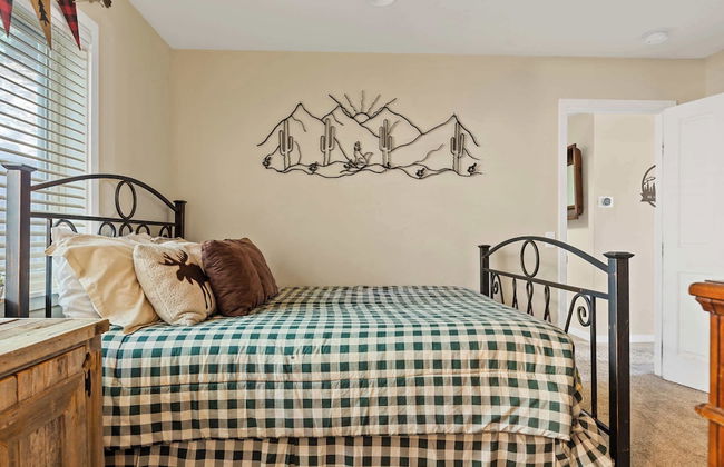 Bearfoot Lodge Near Hiking & Skiing! - Foto 8