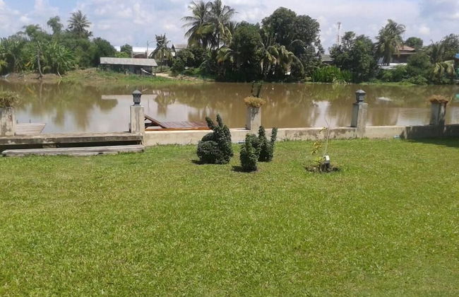 Tharnrarin Villa Suphan Buri - Photo 67