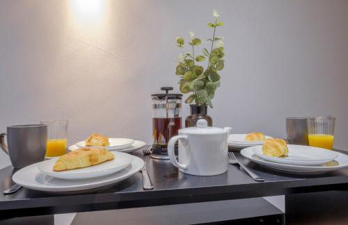 Vibrant 2 Bed Apartment, FREE Parking, Bawtry Rd Doncaster - Hosted by Stay Host Save - Foto 15