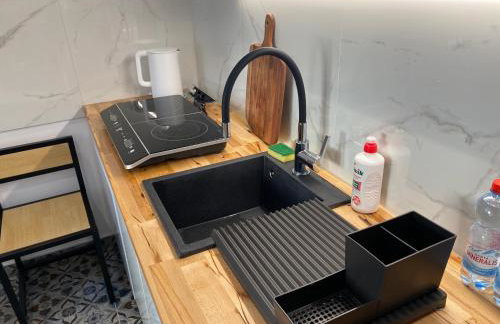 Apartament Błogi Sen- komfortowy nocleg w sercu Bytomia - Foto 16