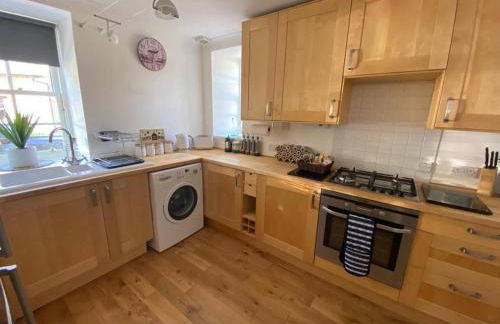 House - Sleeps 4 Pet Friendly & Free Parking - Foto 26