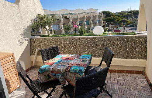 Superbe studio, terrasse, piscine, parking - Photo 8