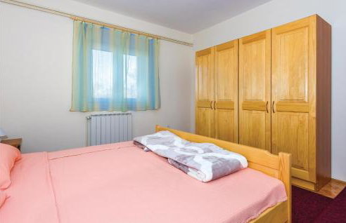 Three-Bedroom Holiday Home In Rozovac - Foto 19