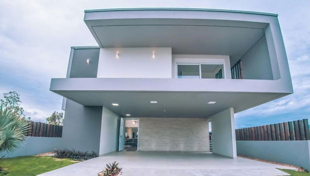 Rosa Internacional - Surfland - Photo 2, Reception