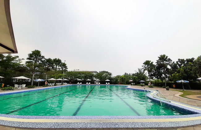 Comfy Studio Apartment At Aeropolis Residence - Photo 11