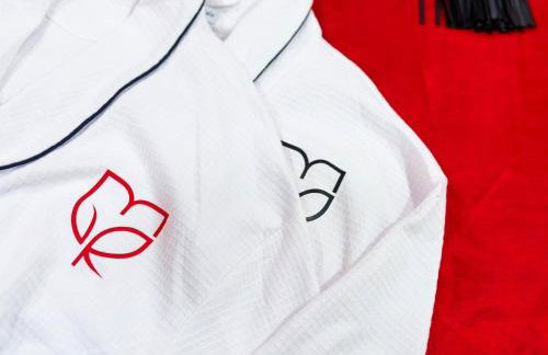 Red Chamber Hot Tub Couples Retreat - Foto 9