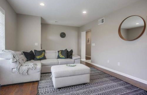 15 Min from Torrey Pines State Beach and Golf - Photo 7